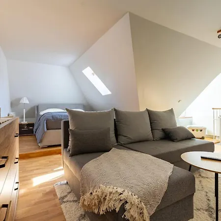 Cozy Penthouse With Large Апартаменты *